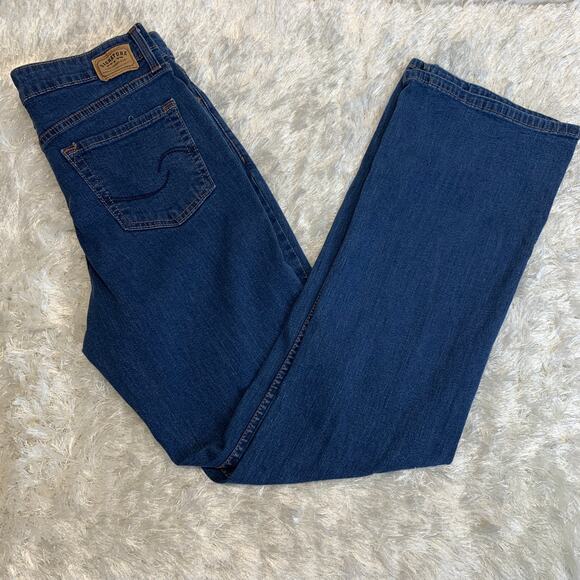 Levi's Signature Dark Wash At Waist Bootcut Sz 8 - Picture 1 of 7
